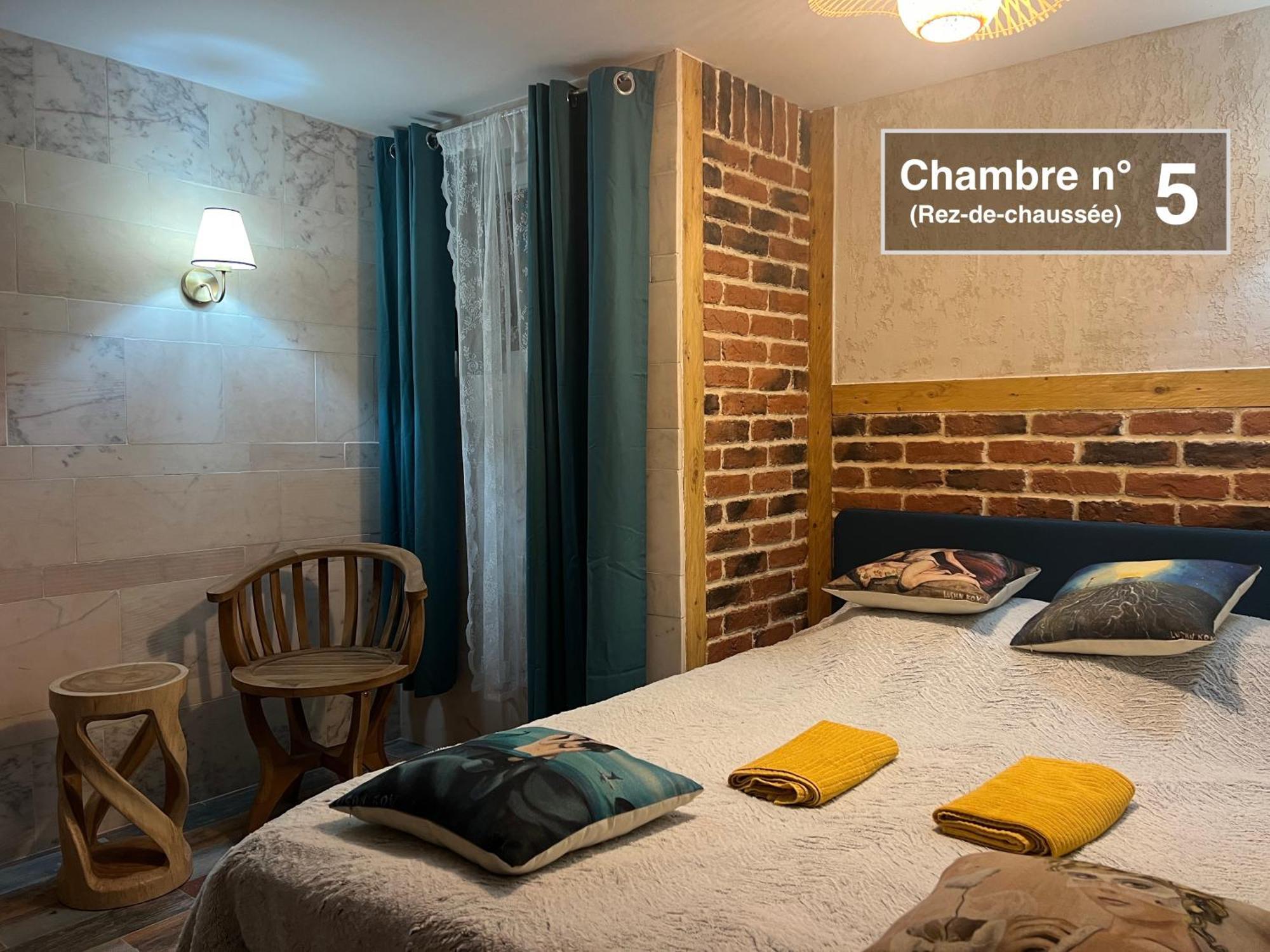 Villa Merkel: 23 travelers 10 bedrooms 9 WC, Pool Anglet Exteriör bild